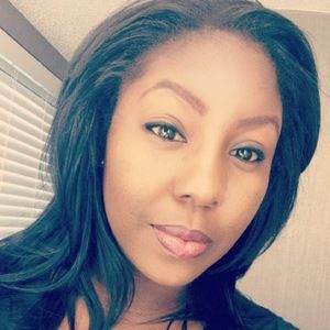 Meet your Posher, Latoya